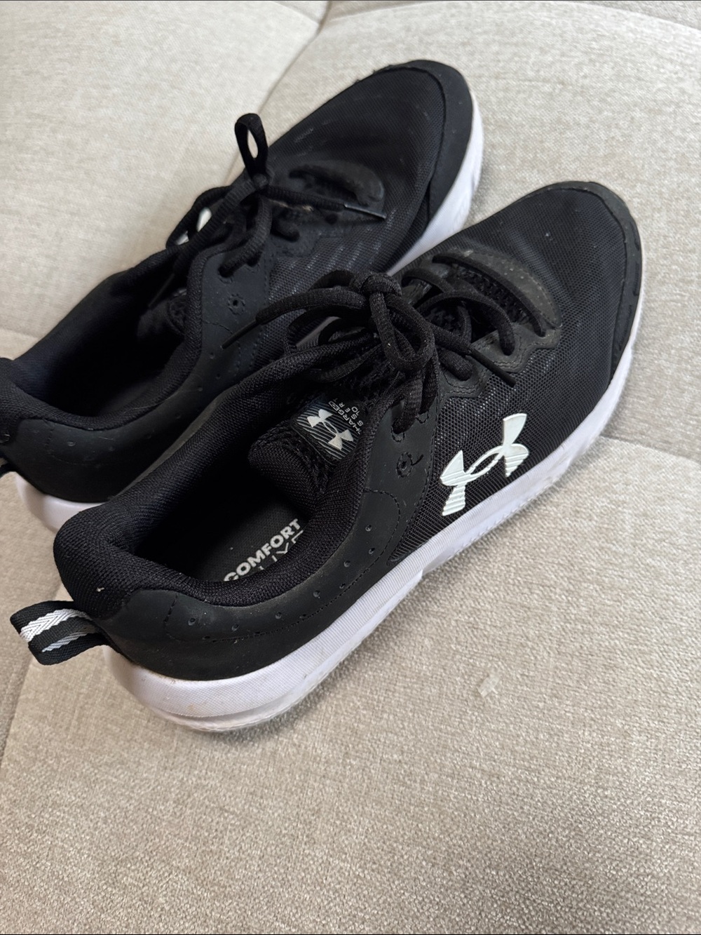 Under Armour Men’s Black and White Athletic Sneakers